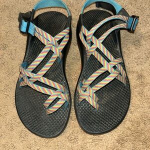 Women’s Size 7 Chacos